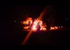 Dehradun Breaking : कुआंवाला क्षेत्र में मालवाहक ट्रक में लगी भीषण आग